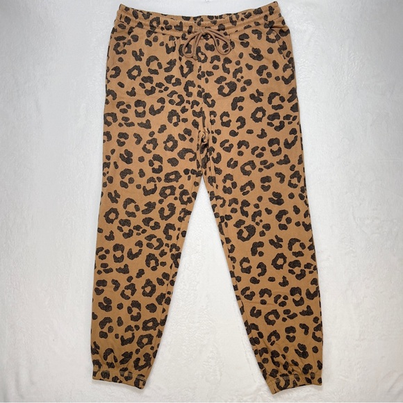 Secret Treasures Women's L 12-14 Sleep Top and Cuffed Pants, 2-Piece - Picture 5 of 16